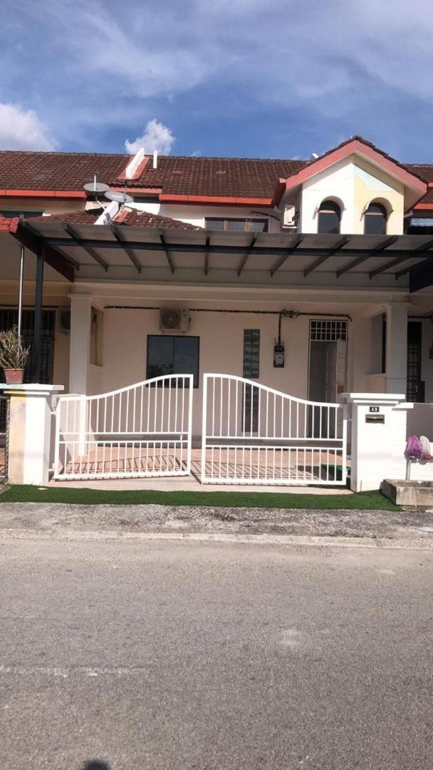 Skyn Smart Home Ipoh Eksteriør bilde
